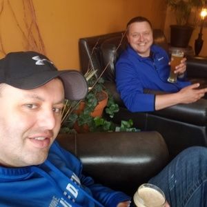 Meet your Posher, Derek